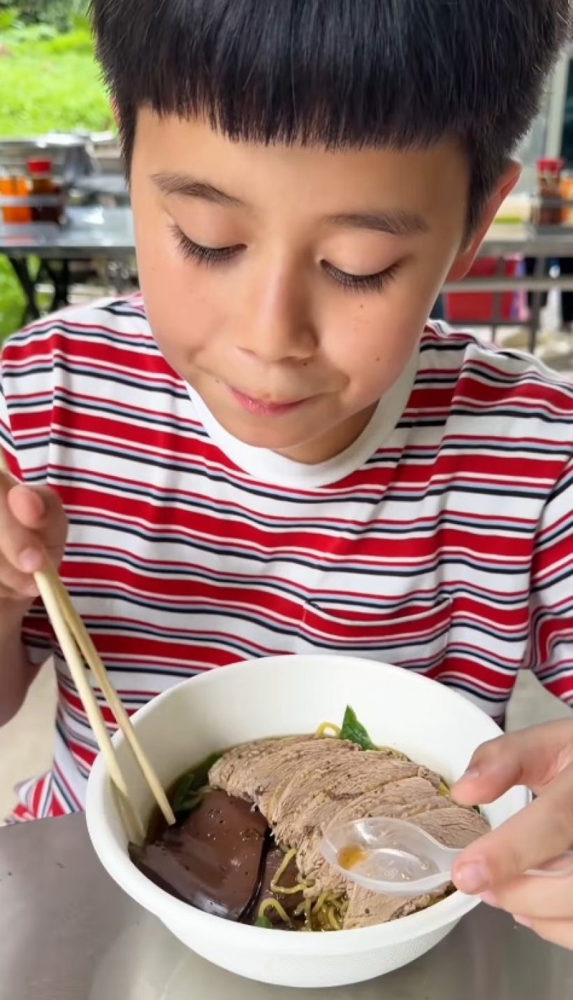 ชมพู่ เผยโมเมนต์ชีวิต ทายาทหมื่นล้าน เรียบง่ายติดดินมาก