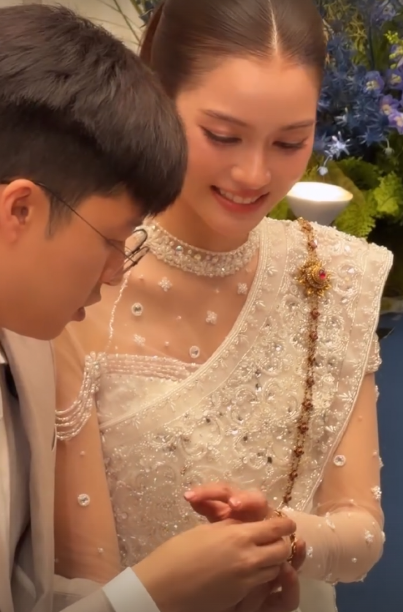 นางเอกดังจูงมือลูกชาย เนวิน แต่งชื่นมื่น แขกระดับบิ๊กร่วมยินดีคับคั่ง