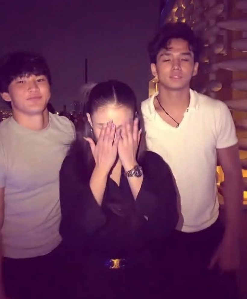 อุ๊ยยังไงเเน่! ลำไย-หนุ่มคาซัคฯ ถูกจับตาอีกครั้ง