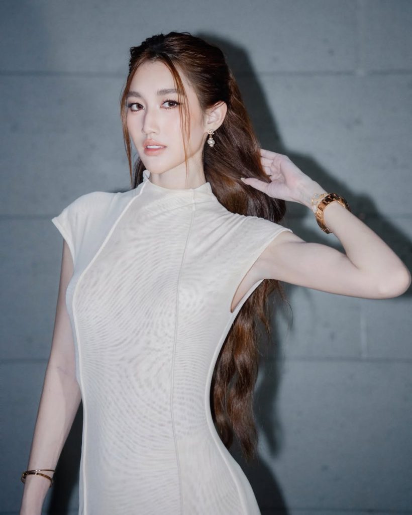 นางเอกดังน้อมรับคำแซะ ยอดตก ในวันที่นั่งขายของ