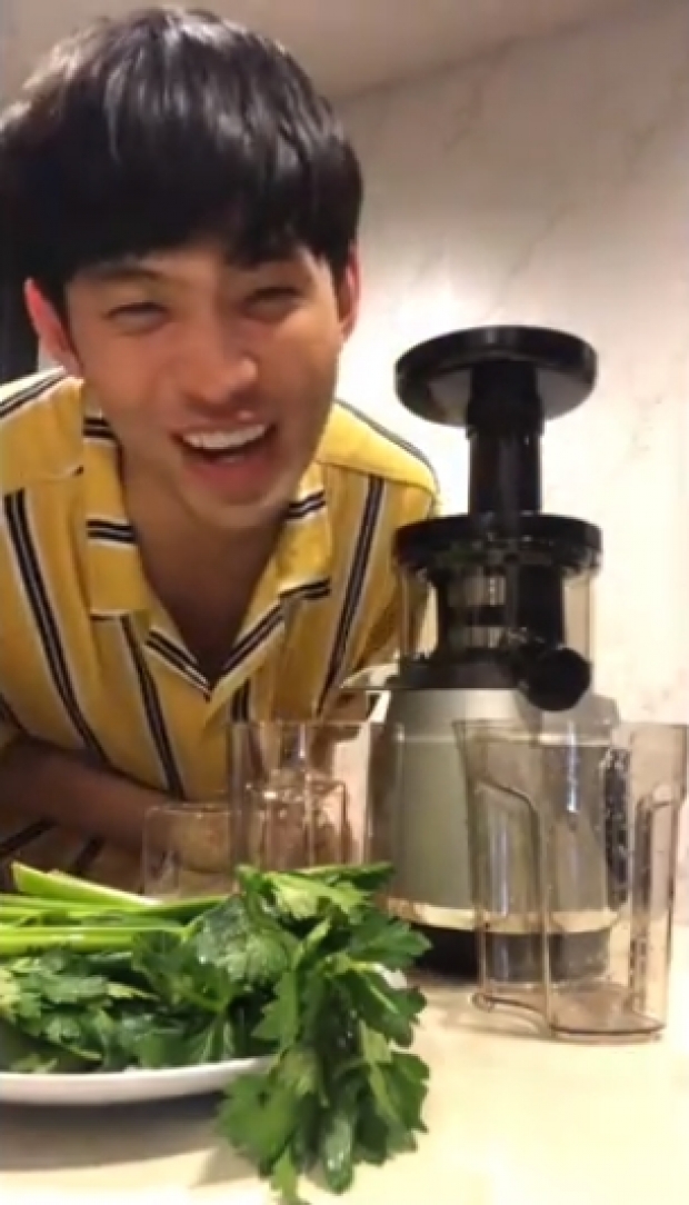 เป็นรีวิวที่.. “ดีเจมะตูม” ขอรีวิวการดื่มน้ำดีท๊อก “Celery Juice”  