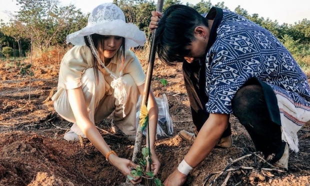 หวานเวอร์..โตโน่ อวยพรวันเกิด ณิชา เรียบง่ายจริงใจ กับภาพสุดอบอุ่น