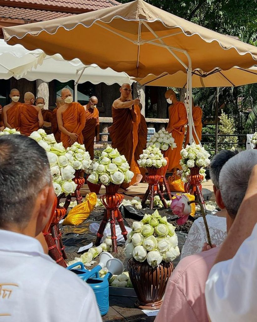 มุ่งทางธรรม ดาราสาวลูกครึ่งเข้าวัดรัวๆพักใจหลังจบรักเเฟนหนุ่ม