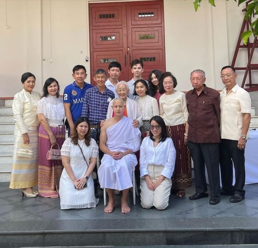 เปิดภาพ พระเจมส์ โกนหัวห่มผ้าเหลืองได้ฉายาทางธรรม“อายุวฑฺฒโก”