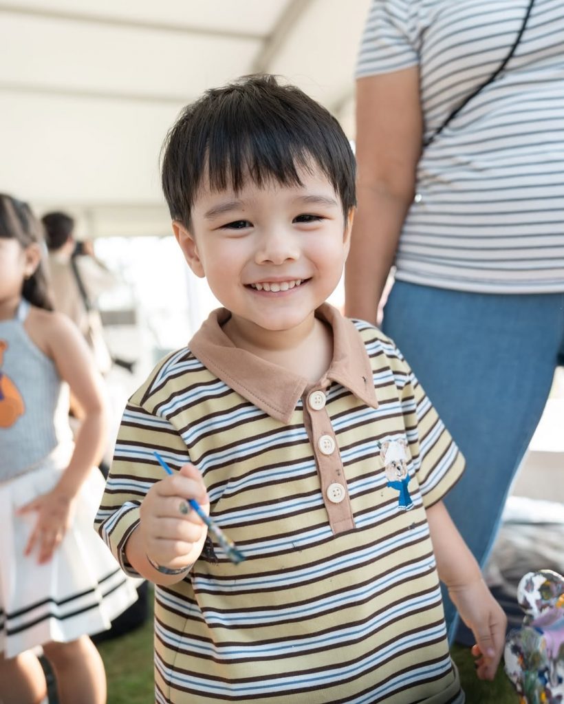 เตรียมขึ้นแท่นซุปตาร์! น้องดีออนโตแล้ว หล่อทะลุเฟรม