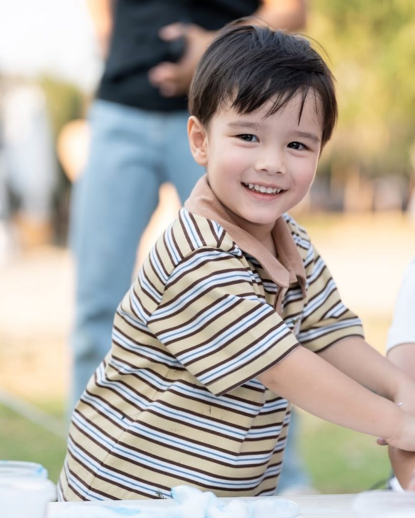 เตรียมขึ้นแท่นซุปตาร์! น้องดีออนโตแล้ว หล่อทะลุเฟรม