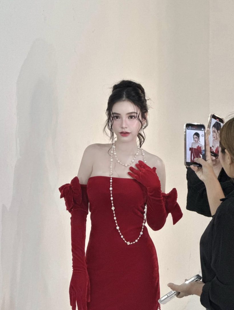 แค่นี้ก็ดราม่า! สาวสวยชื่อดัง โดนเม้าท์แรงมาก เรื่องท่าเดิน
