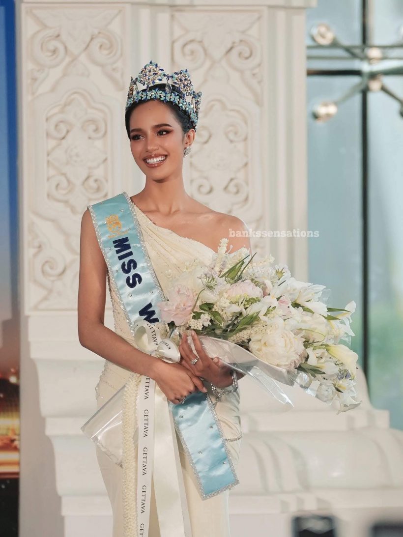 ยิ่งใหญ่สมเกียรติ บรรยากาศขบวนรถแห่ต้อนรับ โอปอล สุชาตา Miss World 2025