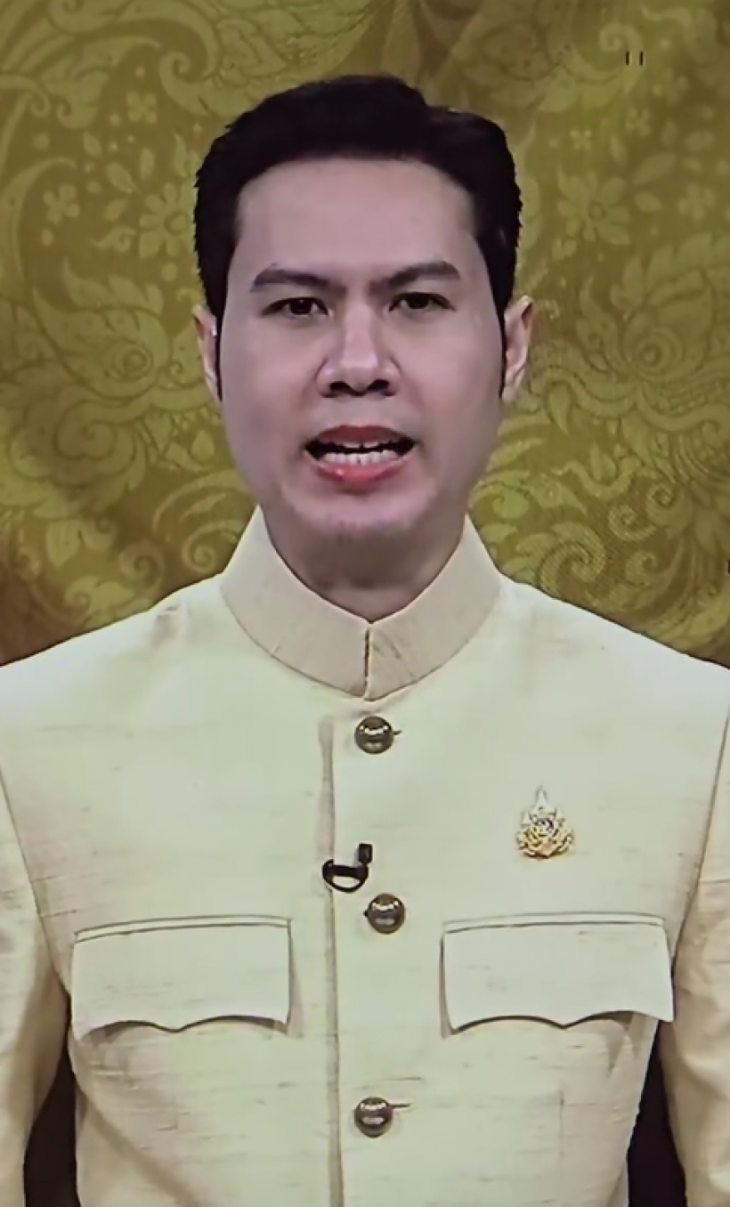 ตัวจริงไม่เหมือนในจอ! เปิดวาร์ป ชินดนัย ผู้ประกาศข่าวพระราชสำนัก