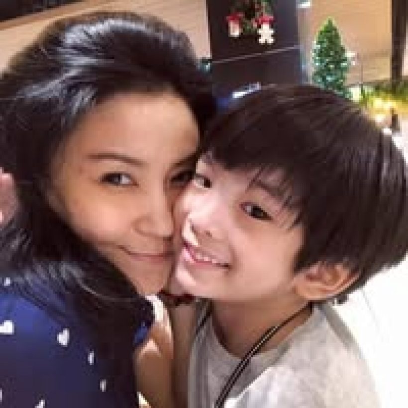 อดีตนักร้องดัง โอดภาระเยอะ ประกาศหาผู้ใหญ่อุปถัมภ์ลูกชาย