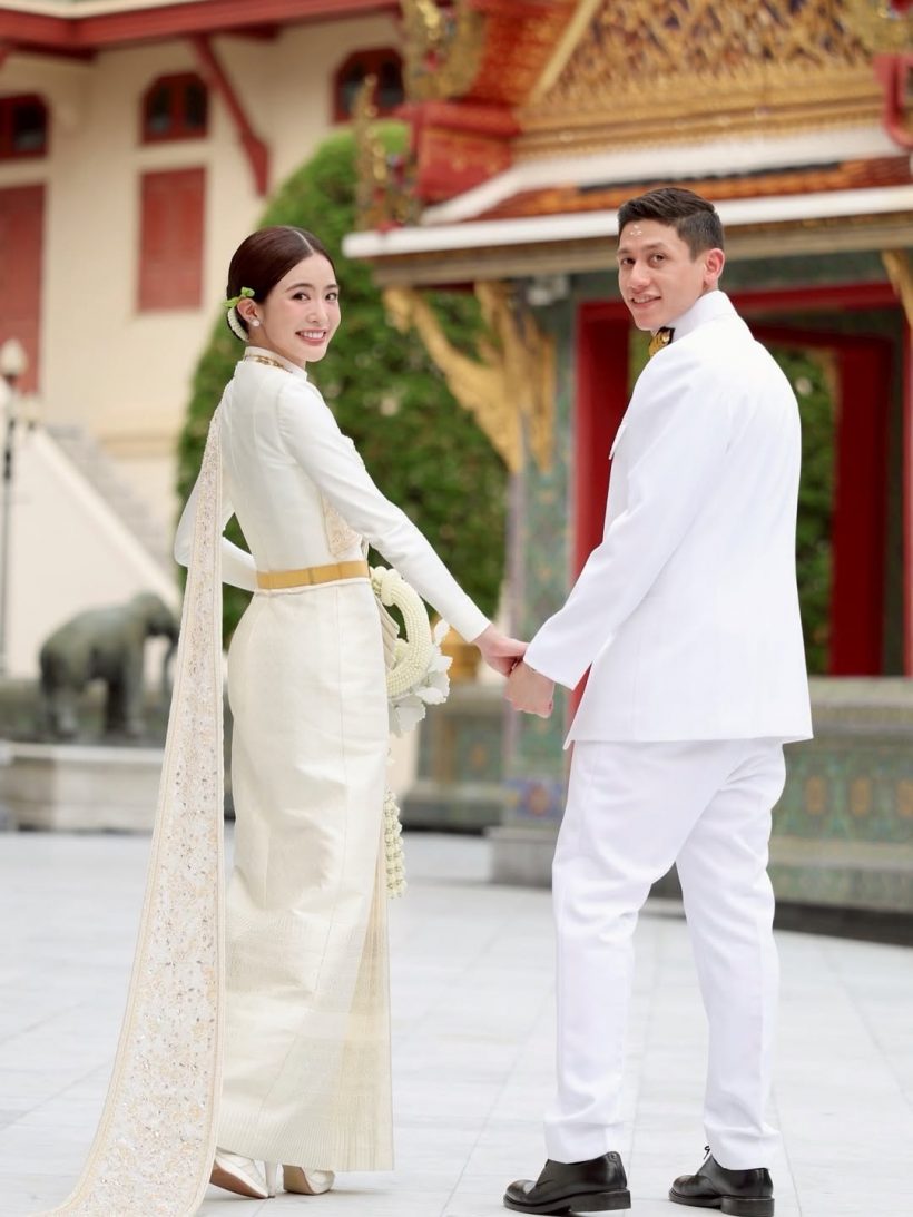 ส่องดีเทลชุดไทย มายด์ ลภัสลัล สวมใส่เข้ารับน้ำสังข์พระราชทาน