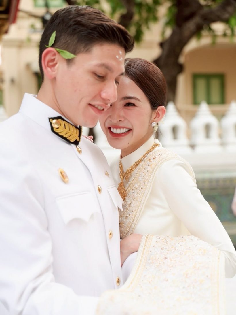 ส่องดีเทลชุดไทย มายด์ ลภัสลัล สวมใส่เข้ารับน้ำสังข์พระราชทาน
