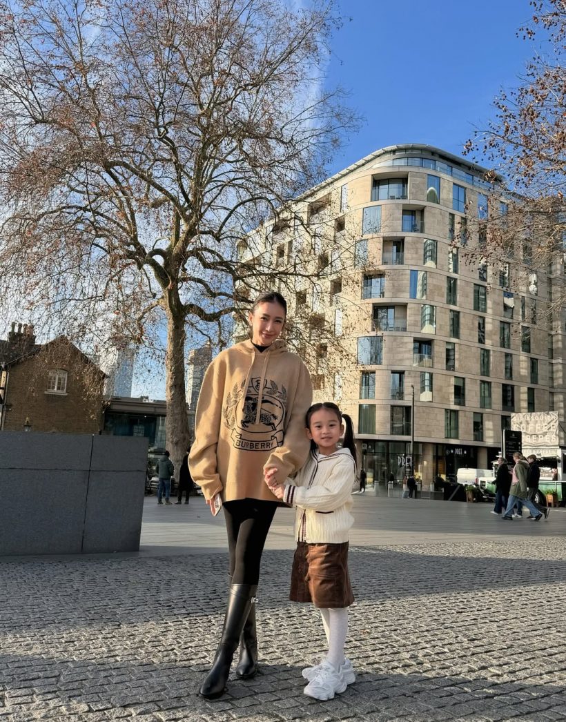 นางร้ายคนนี้โชคดี มีแฟนคนแรก เป็นพ่อของลูกเลย