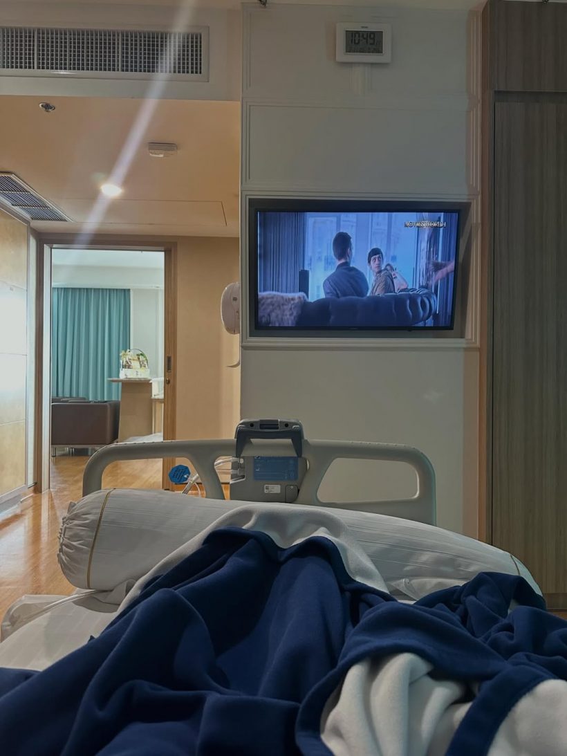 อุ้ม ทวีพร เล่าสาเหตุผ่าตัดด่วน คุณหมอยังถาม อดทนได้ยังไง!!