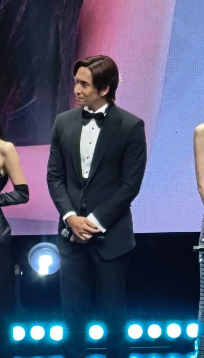 หลุยส์ สก๊อต ปรากฏตัวครั้งแรกหลังมรสุมชีวิต รอยยิ้มเริ่มสดใส