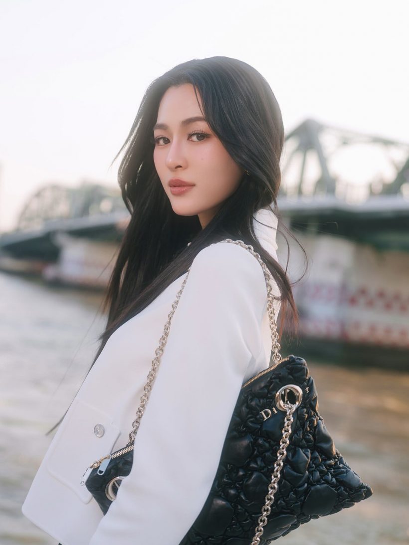 หลุดเต็มๆ!หลิงหลิงโชว์บ้านใหม่ แต่ชาวเน็ตโฟกัสผิดจุด แอบซุกรูปคู่!