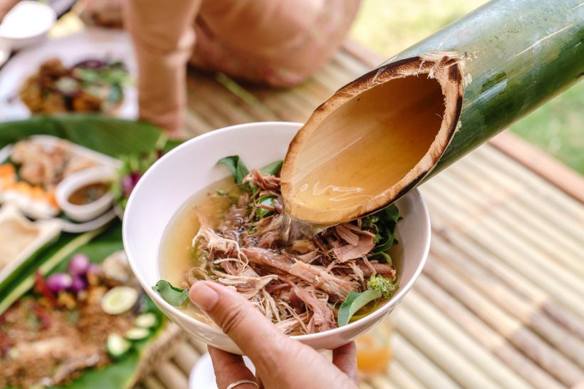 พาข้าวพาขวัญกินดอง ณเดชน์-ญาญ่า แซ่บแบบอีสานแท้ๆ