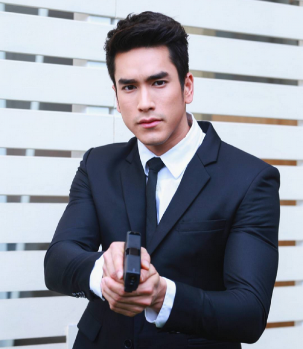 ณเดชน์ว่าไง! โป๊บฮ็อตแซงหน้า! ปาดหน้าเค้กคว้าพรีเซ็นเตอร์สายการบิน