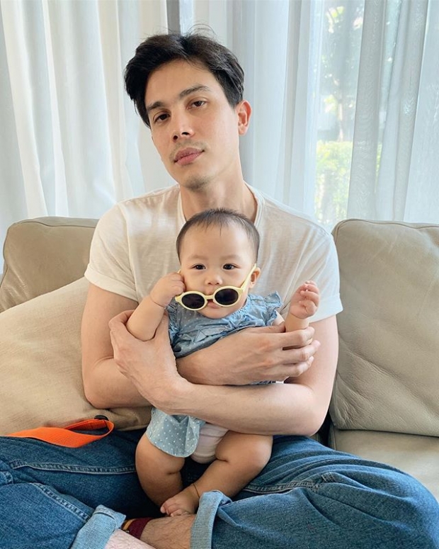 “ซันนี่ สุวรรณเมธานนท์” เผยภาพตอนเล่นกับ  “น้องริสา” ลูกสาวตู่ ภพธร บอกเลยอ่อนโอนสุดๆ