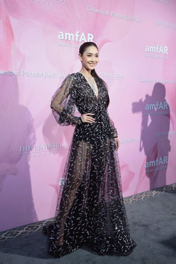  เรียบหรู ดูแพง! มิน-พีชญา บินลัดฟ้ากระทบไหล่คนดัง ในงานเลี้ยงการกุศล Amfar Gala Paris