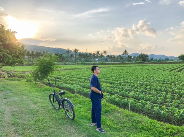 เปิดภาพล่าสุดดาราหนุ่มสุดเจ้าชู้ สู่อาชีพชาวสวน ที่ใช้ชีวิตท่ามกลางหุบเขา