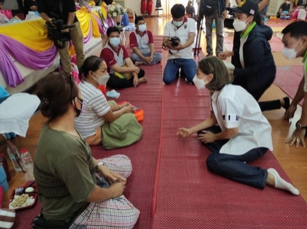 เพลง เปิดภาพโต้ดราม่า ลงพื้นที่ทำงาน ในฐานะเลขาฯ ตู่ นันทิดา