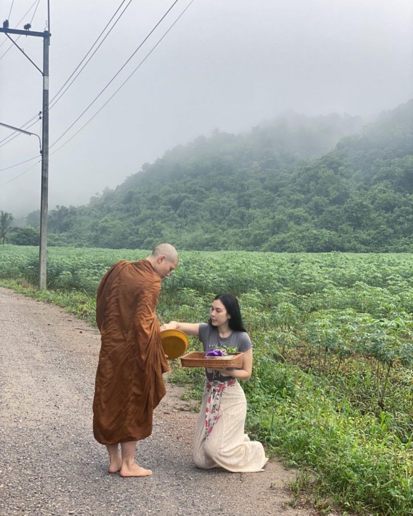 ส่องภาพล่าสุด แมท ภีรนีย์ จากนางเอกดังปัจจุบันใช้ชีวิตติดดิน