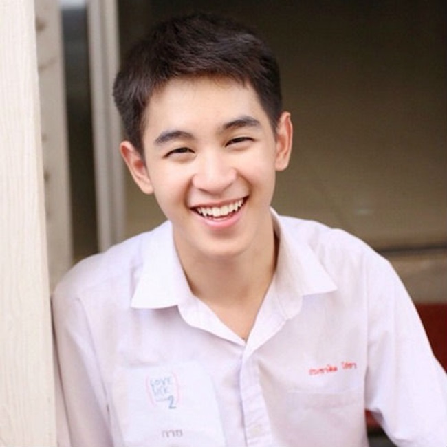 กาย @kaii_prakasit