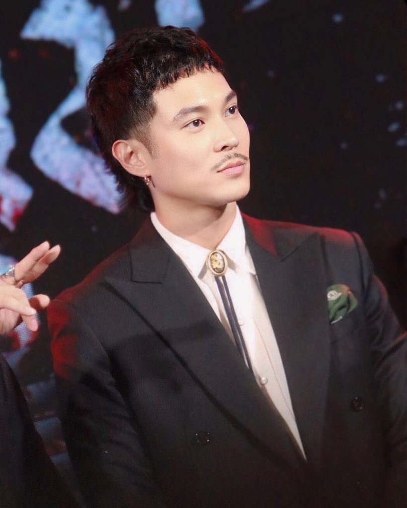 ก้อย อรัชพร ปากแข็งแค่เพื่อน แต่ภาพฟ้องควงท็อปวัยหนุ่มลั๊นลา!