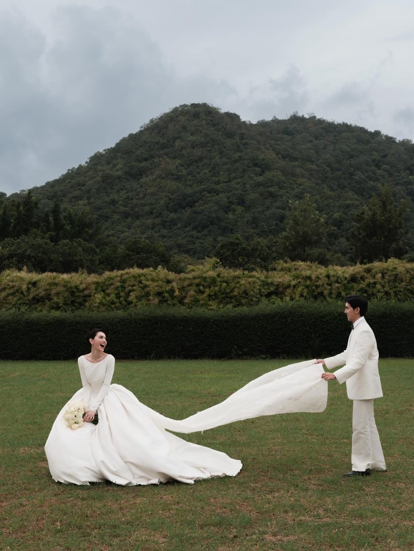 เพชรทิ่มตา! ใหม่ ดาวิกา โพสต์ภาพสวย แต่โดนซูมแหวน ใหญ่กว่า15 กะรัตชัวร์!