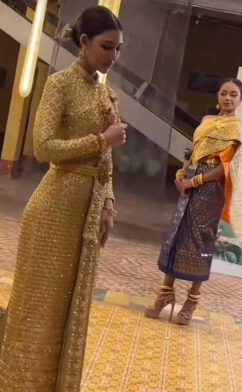 ส่องปฏิกิริยา นางงามเขมรเบ้ปากอย่างเเรก หลังเห็นหมูเเฮมใส่ชุดไทย