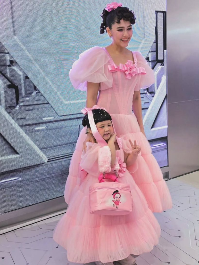 ชมพู่ อารยา พูดได้ดีมาก เรื่องรับงานจะต้องไม่ขโมยวัยเด็กลูก