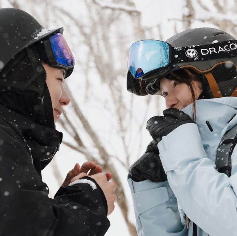 สละโสดอีกราย! ดาราสาว ถูกเซอร์ไพรส์ขอแต่งกลางหิมะ
