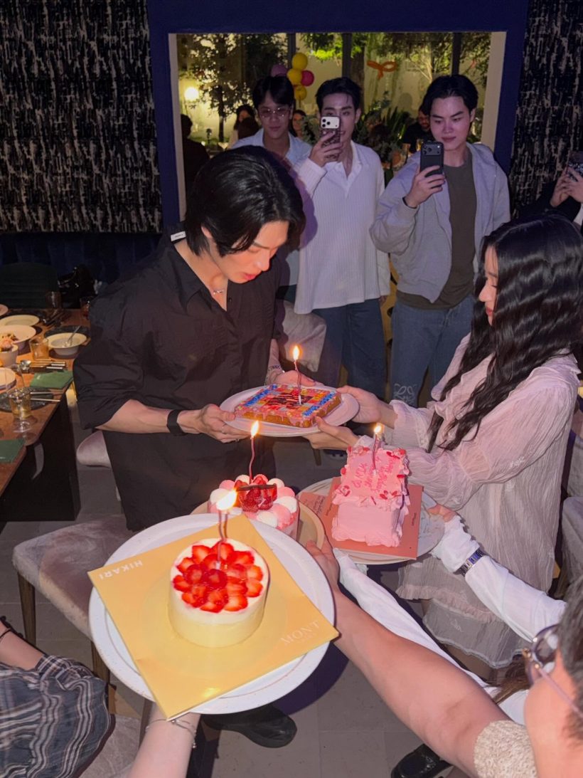 โซเชียลแตก! วินเมธวิน ยิ้มแก้มปริ นางเอกดัง หอบเค้กเบิร์ดเดย์ถึงที่