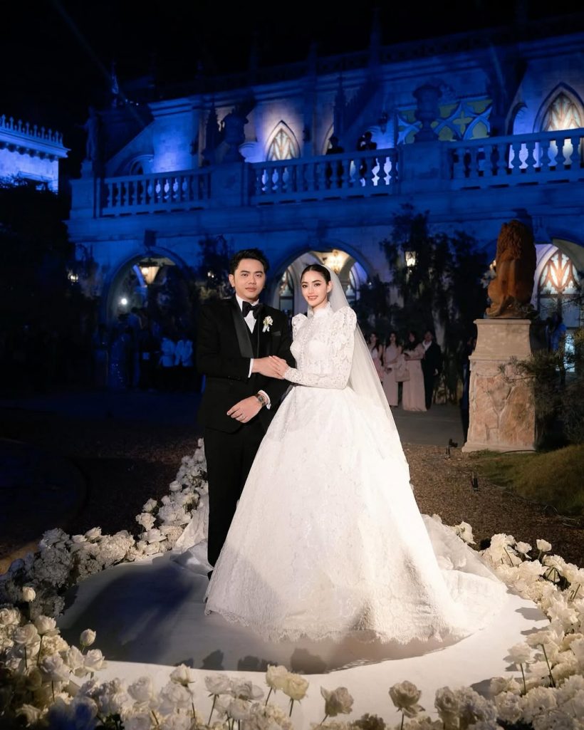 เเห่ขุด! ภาพงานเเต่ง นนนี่-เเอ็คมี่ ปีนั้นถูกพูดถึงอย่างมาก