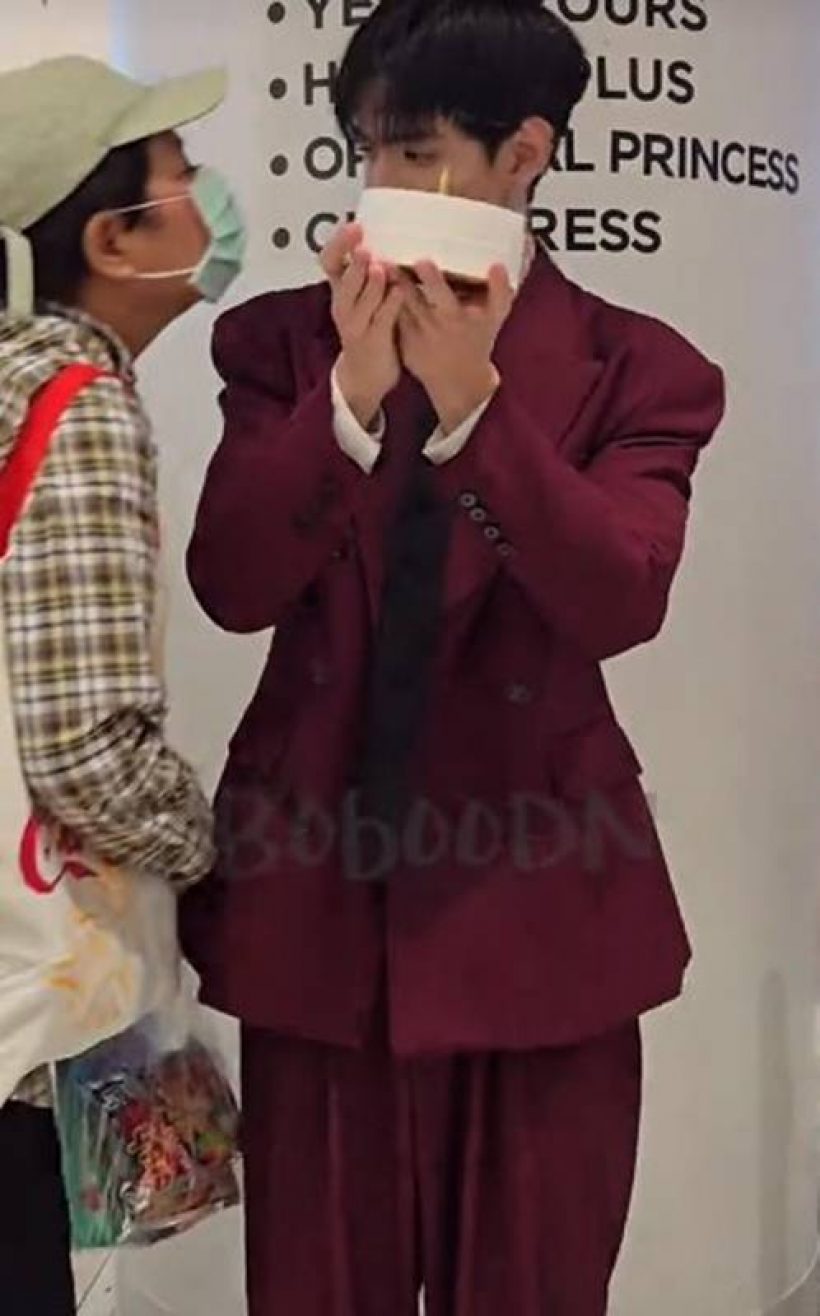 ฟิล์ม ธนภัทร เปิดใจ! โดนจู่โจมหอมแก้มกลางงาน