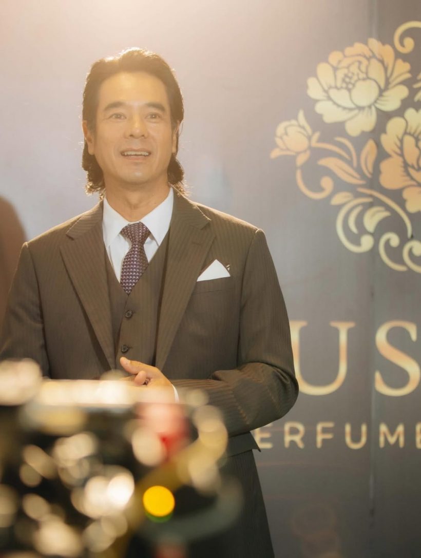 น่ารักมาก! อ่ำ อัมรินทร์ โพสต์ถึงอดีตภรรยา ในวันที่ลูกเรียนจบ