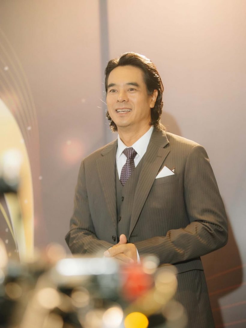 น่ารักมาก! อ่ำ อัมรินทร์ โพสต์ถึงอดีตภรรยา ในวันที่ลูกเรียนจบ
