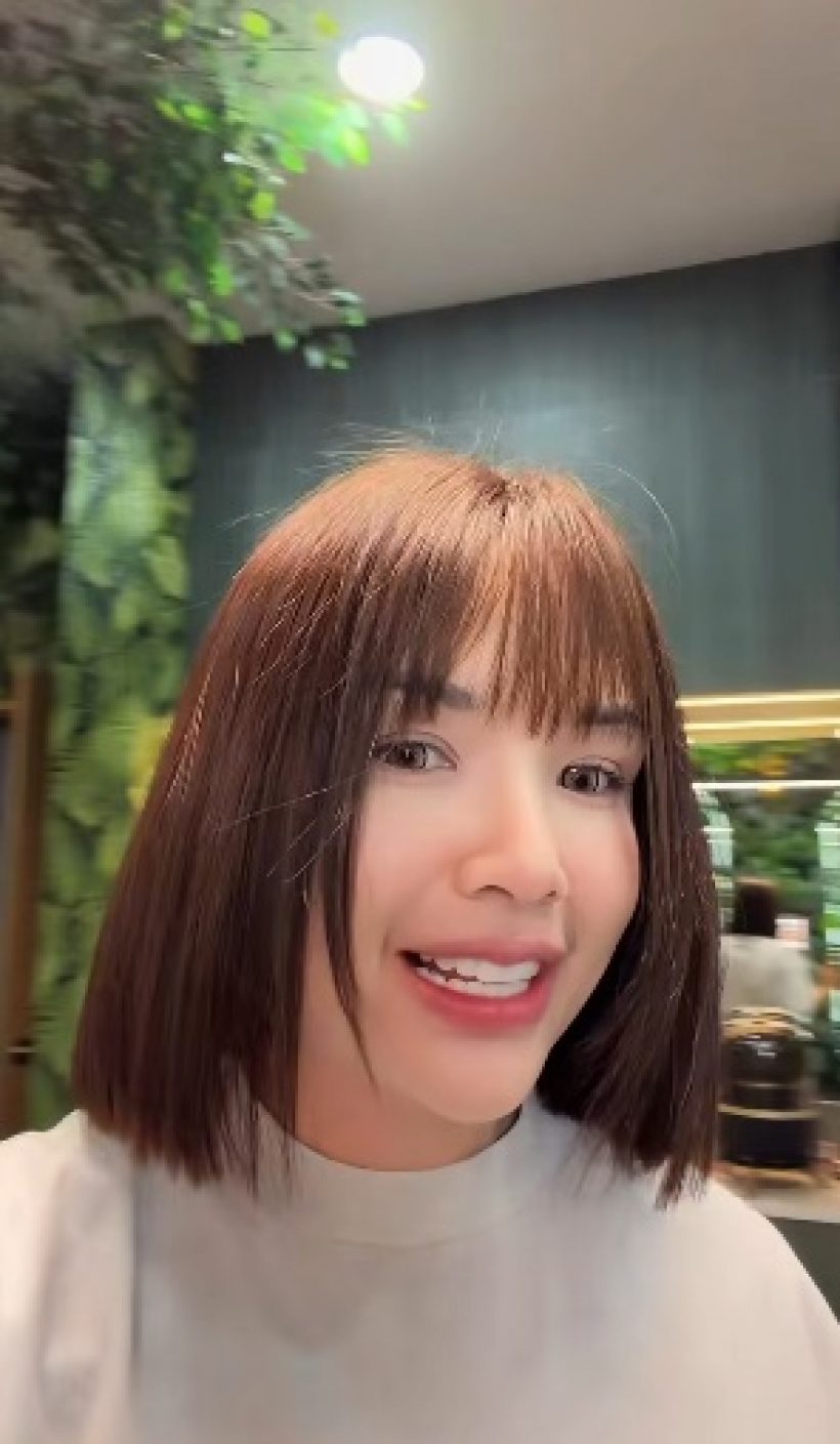 ดาราสาวดัง ตัดผมสั้นจริง!! แต่หลายคนบอก ผมยาวดีกว่า