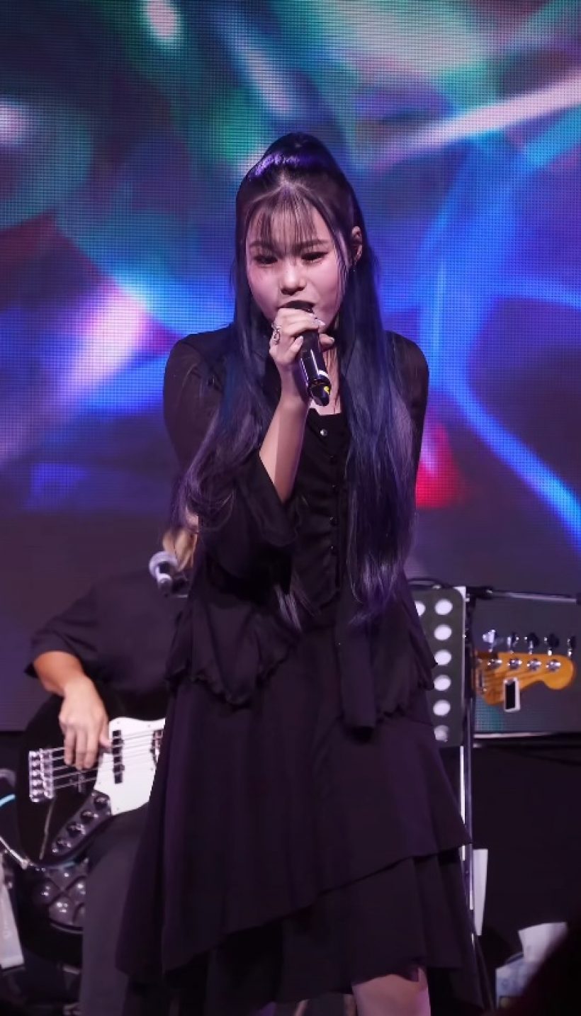 ทายาทดาราดัง ปลดล็อกความกลัว โชว์ร้องเพลงไทยครั้งแรก