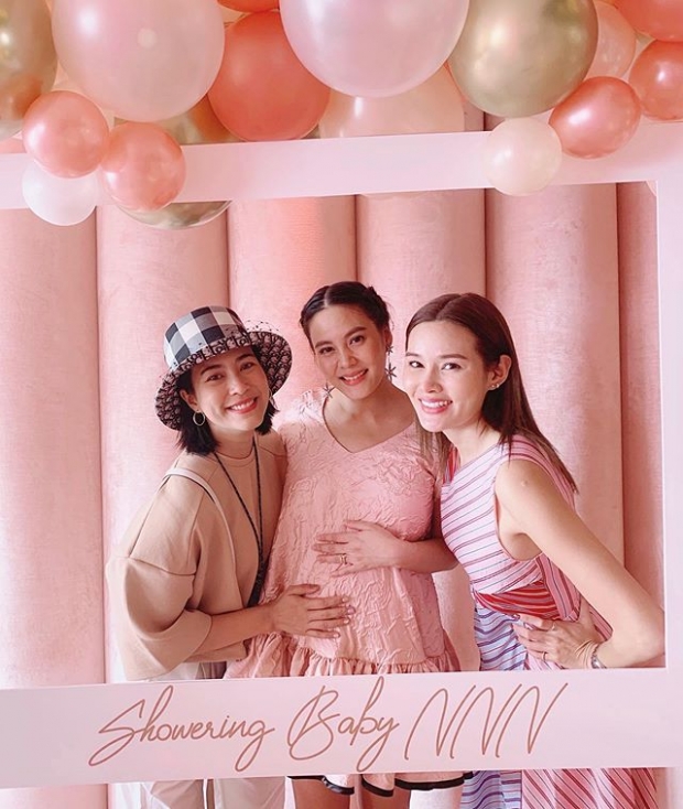 “เจนี่ - มิกกี้” ชวนเพื่อนพ้อง! จัดงาน “Baby Shower ” พร้อมเฉลยเพศลูก