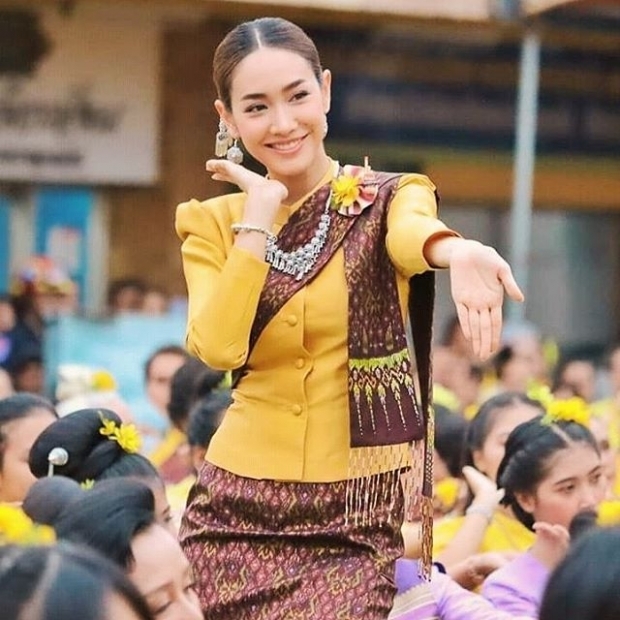 โสดแล้วมูฟออนว่าซ่าน มิน พ่นอีสานรัวๆสไตล์สาวขอนแก่น