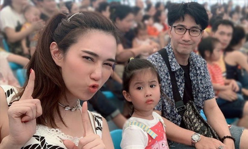   พ่อหนุ่มแม่เมย์ภูมิใจน้องมายูคว้ารางวัลของชั้นเรียน ชื่นชมลูกกล้าเปลี่ยนตัวเอง