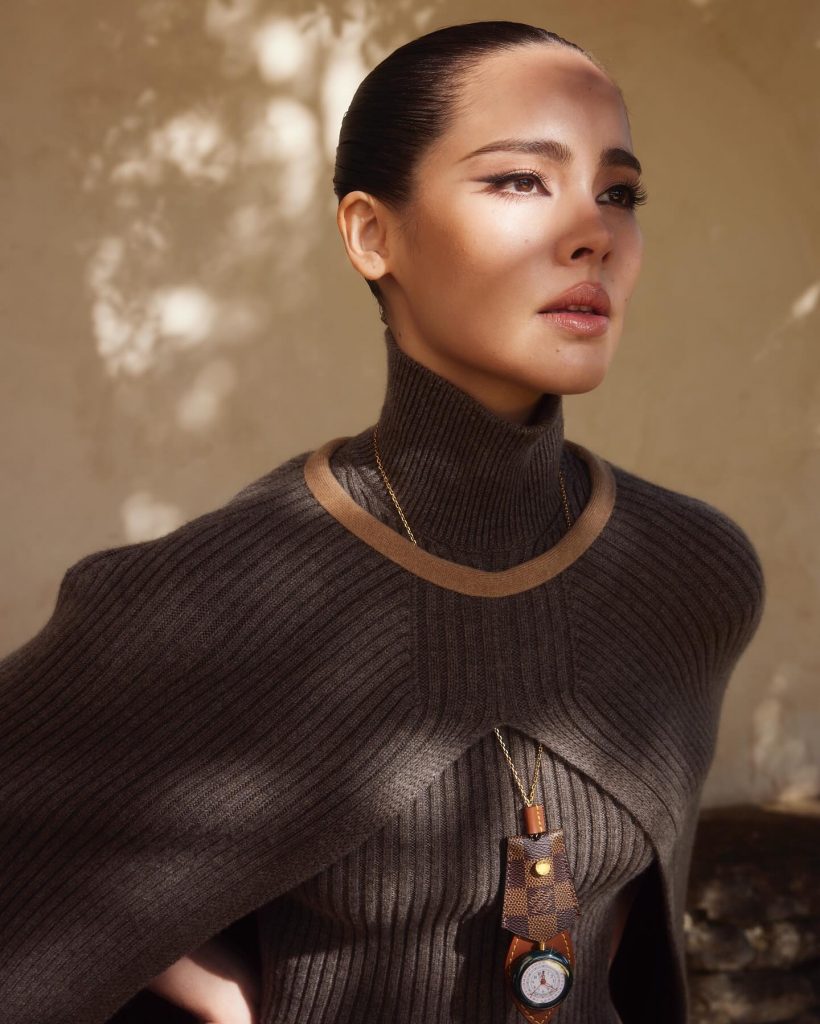 เกินต้าน! ส่องความปังญาญ่า ในชุด Louis Vuitton Cruise 2026 ที่ฝรั่งเศส