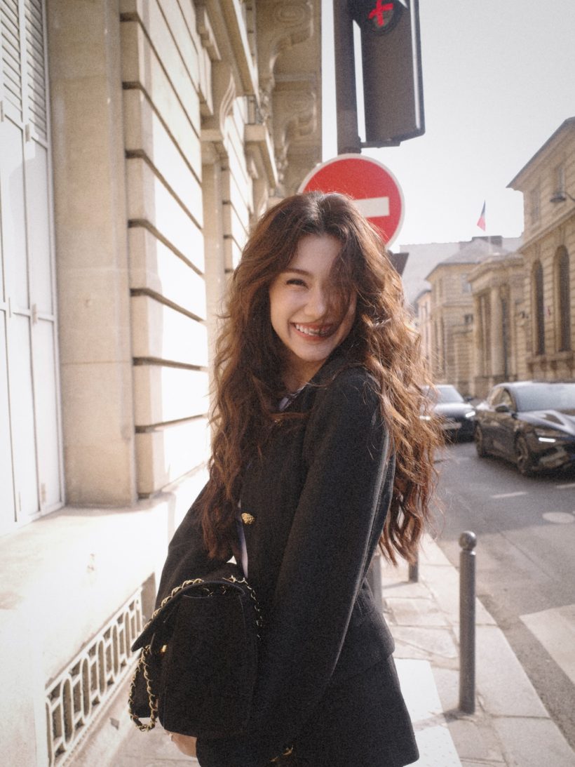 เปิดวาร์ป! ลีน่า ลลินา กับลุคเฉิดฉายระดับโลกที่ปารีส