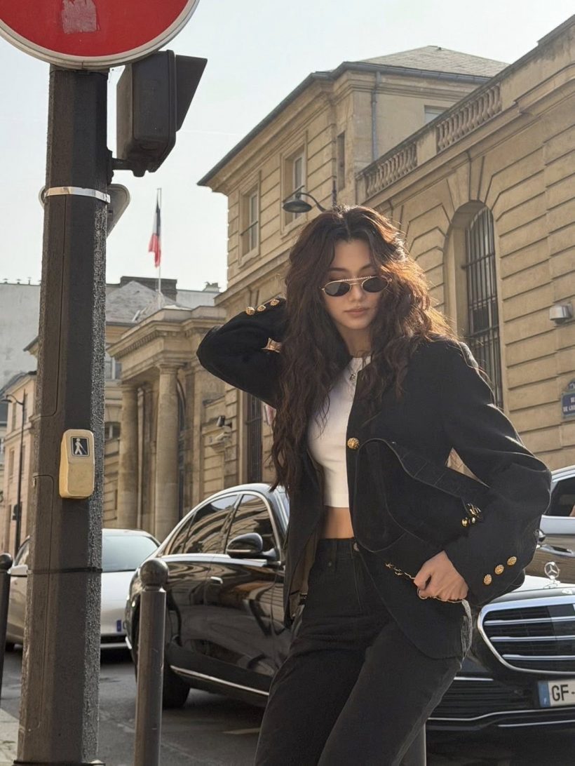 เปิดวาร์ป! ลีน่า ลลินา กับลุคเฉิดฉายระดับโลกที่ปารีส