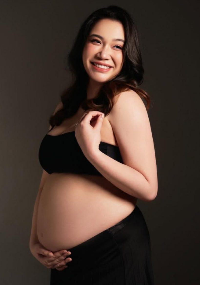 คุณแม่ป้ายแดงสุดเห่อ นนนี่อวดท้องโตใกล้คลอด!!