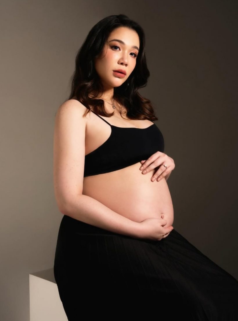 คุณแม่ป้ายแดงสุดเห่อ นนนี่อวดท้องโตใกล้คลอด!!