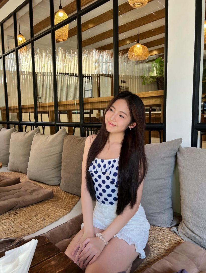 เปิดภาพล่าสุด คำเเก้ว ตอนเด็ก โตเป็นสาวสวยสะพรั่งเเล้ว