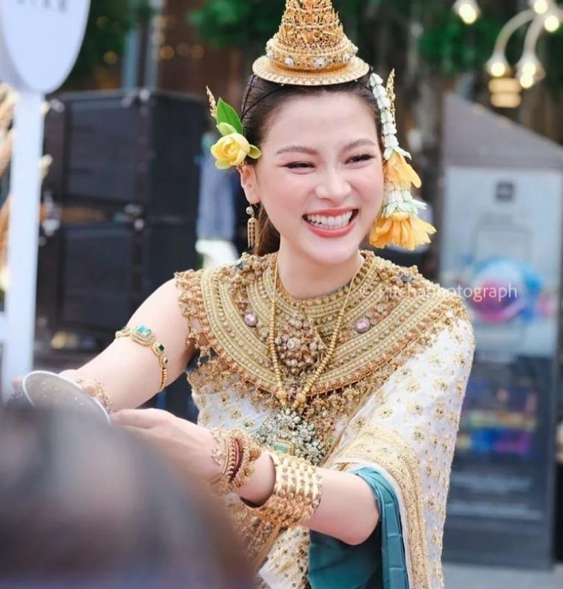 สวยสะกด!ใบเฟิร์น แปลงโฉมเป็นนางสงกรานต์ นางกิริณีเทวี